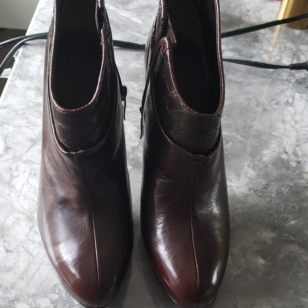 Booties - Picture 4 of 5